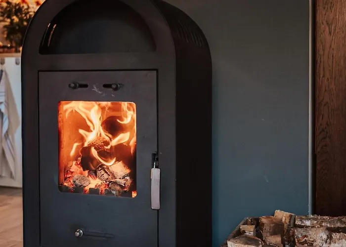 Dream House Surrounded By Silence * Milicz